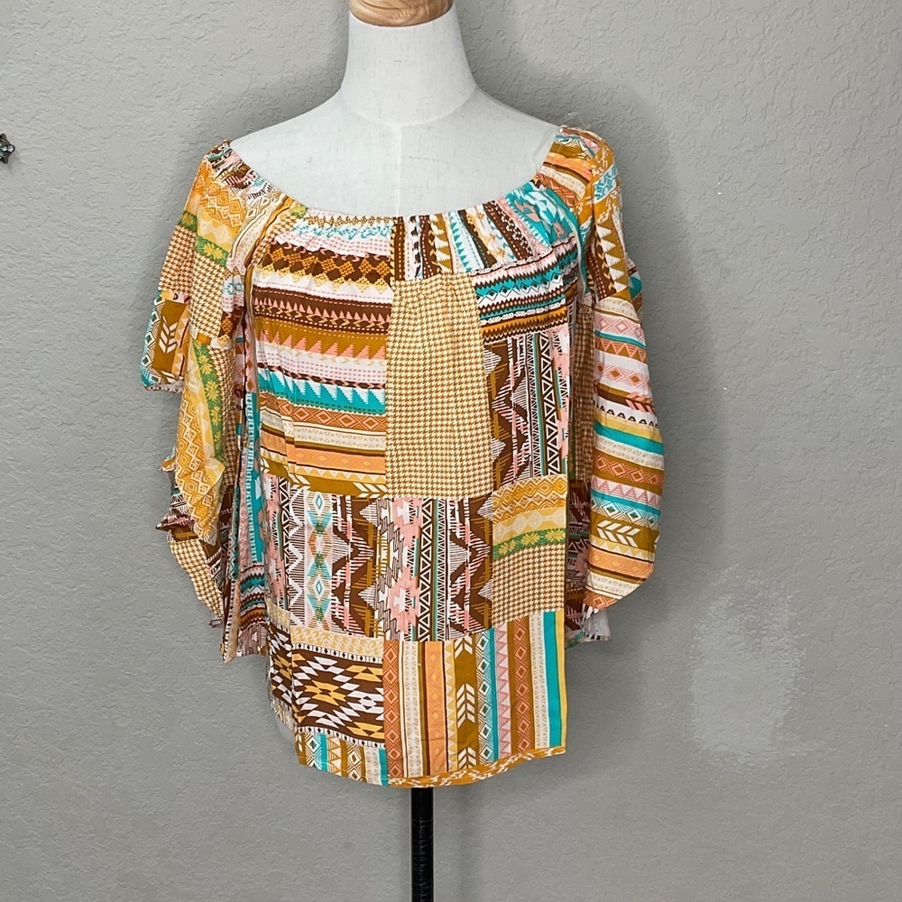 411 - Savanna Jane NWT Colorful Geometric Western Blouse, Size S - L